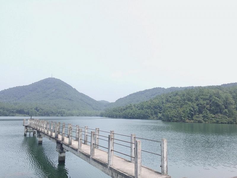 Hồ Thiên Tượng