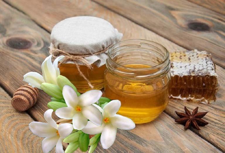 Hoa đu đủ đực ngâm mật ong -  Bài thuốc hữu ích cho mọi gia đình