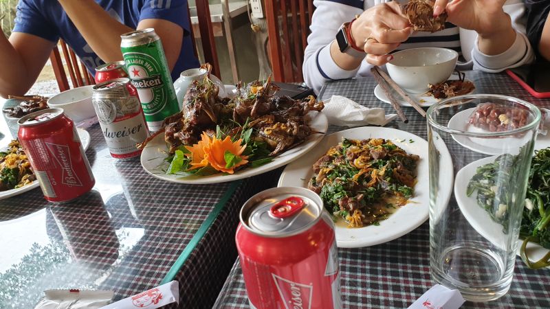 Hoà Lạc Viên Restaurant