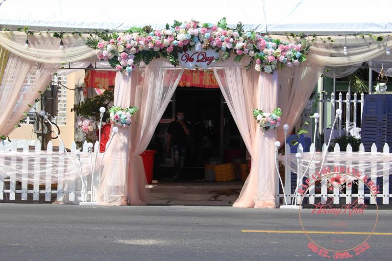 Trang trí tiệc cưới Hoàng Khởi