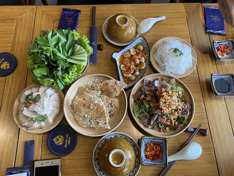 Hoàng Yến Việt Nam Cuisine