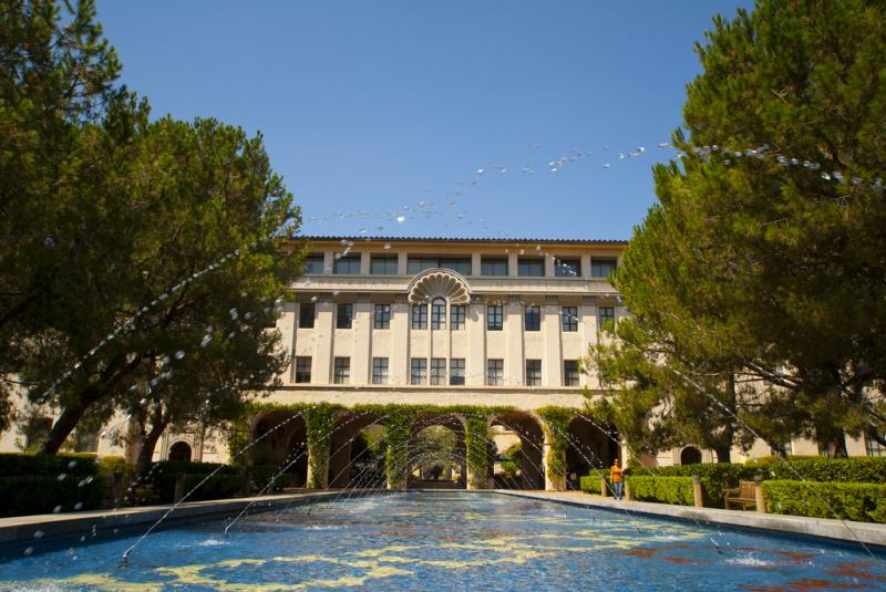 Học viện công nghệ California - Mỹ