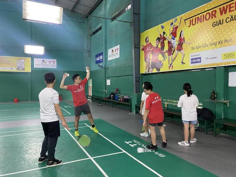 Học viện TT Badminton