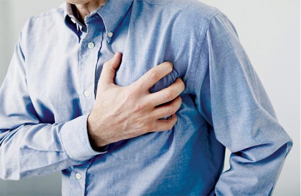 Hồi hộp, đánh trống ngực là biểu hiện của tăng huyết áp