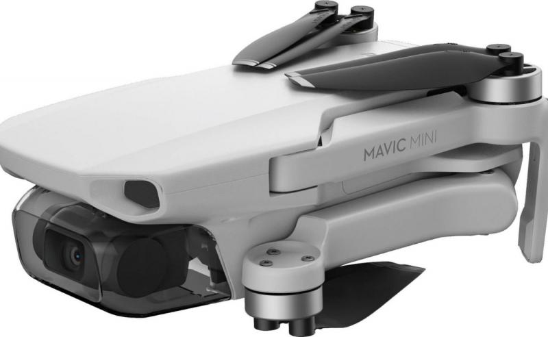 ﻿﻿Với thiết kế nhỏ gọn, Mavic Mini 2 SE rất dễ dàng để mang theo và sử dụng trong các hoạt động ngoài trời, du lịch, quay phim, chụp ảnh và nhiều hoạt động khác