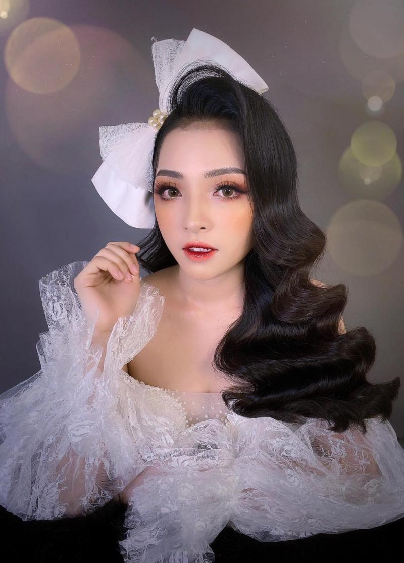 Huỳnh Hậu Makeup Artist (Áo cưới Anh Thi)