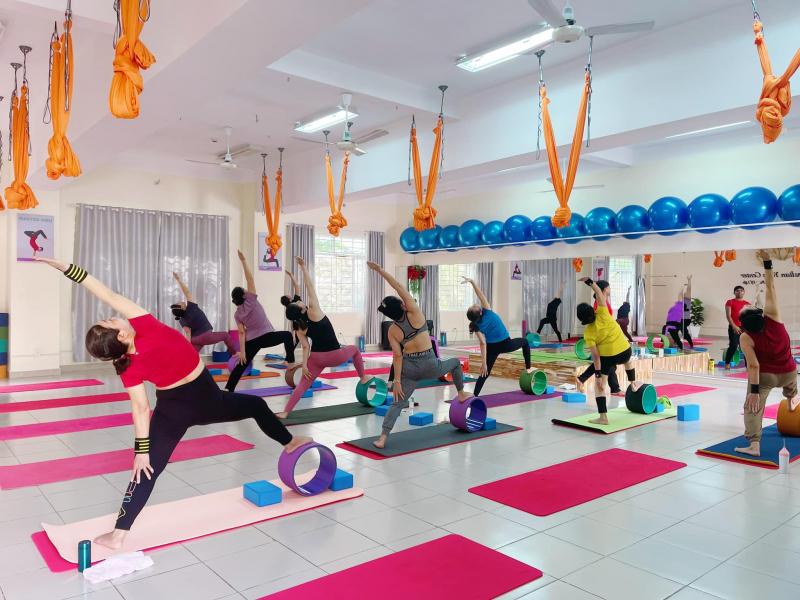 Indian Yoga Center