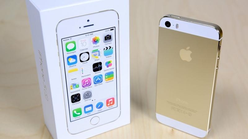 iPhone 5S có tùy chọn màu Gold và flash kép