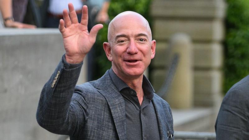 Tỷ phú Jeff Bezos