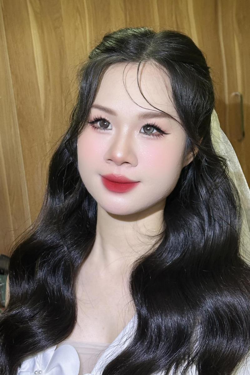 Juhee Makeup
