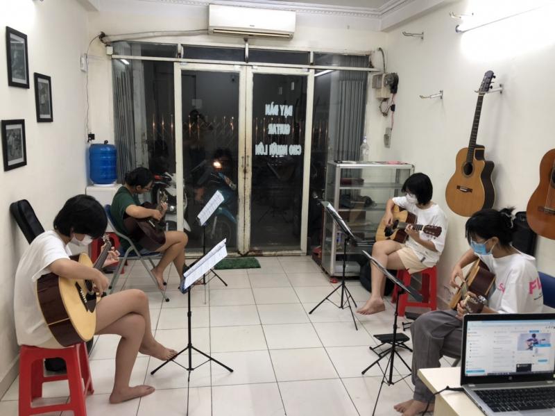 Kanarih Guitar School