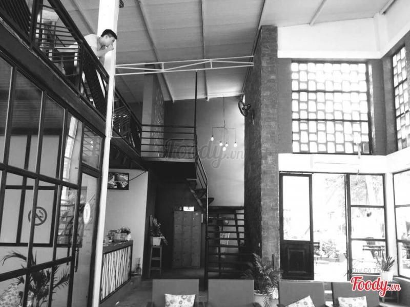 KEFI Cafe - 74 Phan Chu Trinh