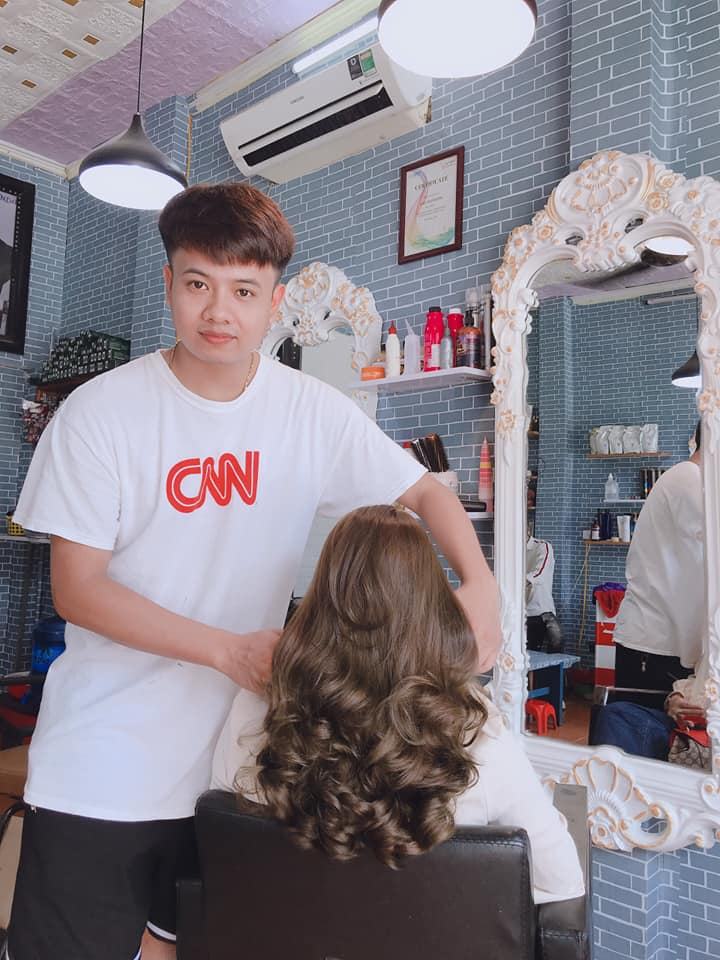 Kelvin Khánh Hair Salon