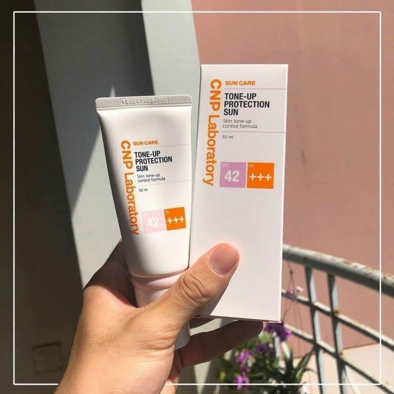 Kem chống nắng CNP Laboratory Tone-Up Protection Sun SPF42/PA+++