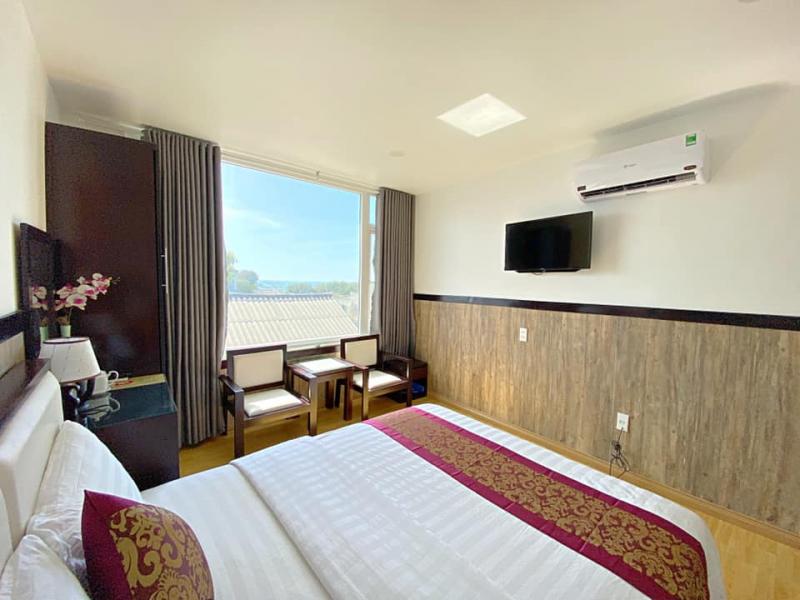 Khách sạn Minh Hằng là một trong những khách sạn giá rẻ tốt và uy tín nhất ở khu vực