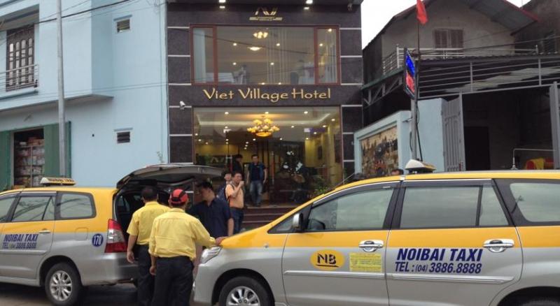 Khách sạn Viet Village