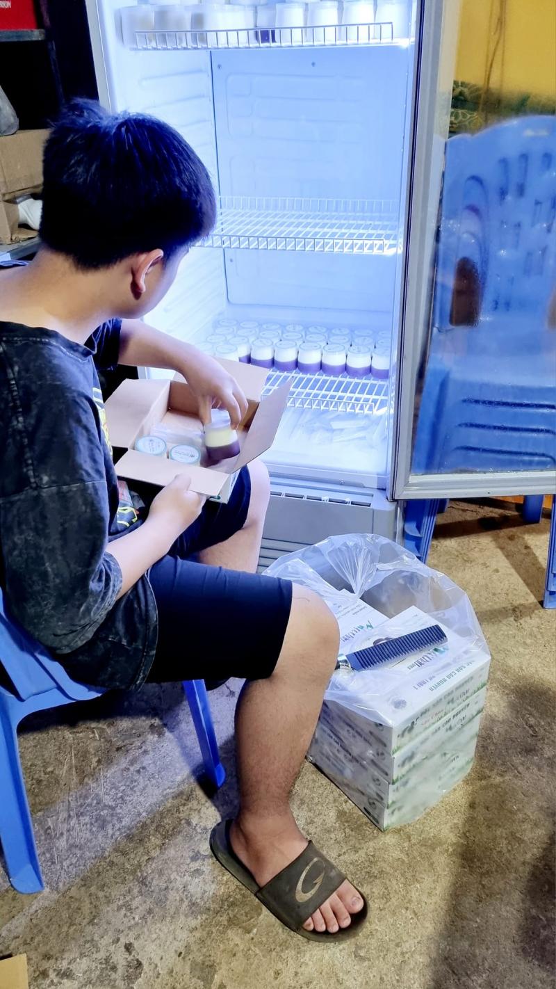 Sữa chua nếp cẩm luôn có sẵn tại Khanh Nguyễn