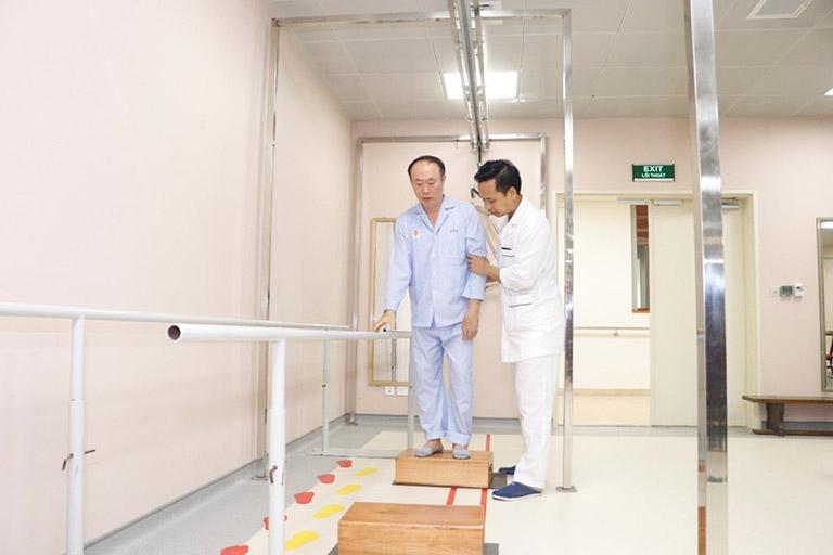 Phục hồi chức năng tại Bệnh viện Việt Pháp