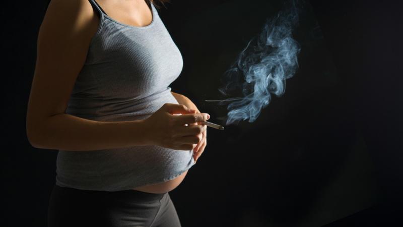 Phụ nữ mang thai không hút thuốc lá