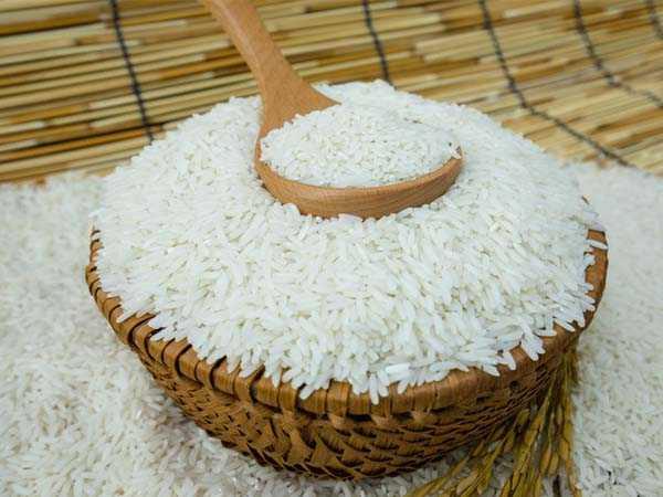 Khử mùi đồ nhựa bằng gạo sống và bột nở