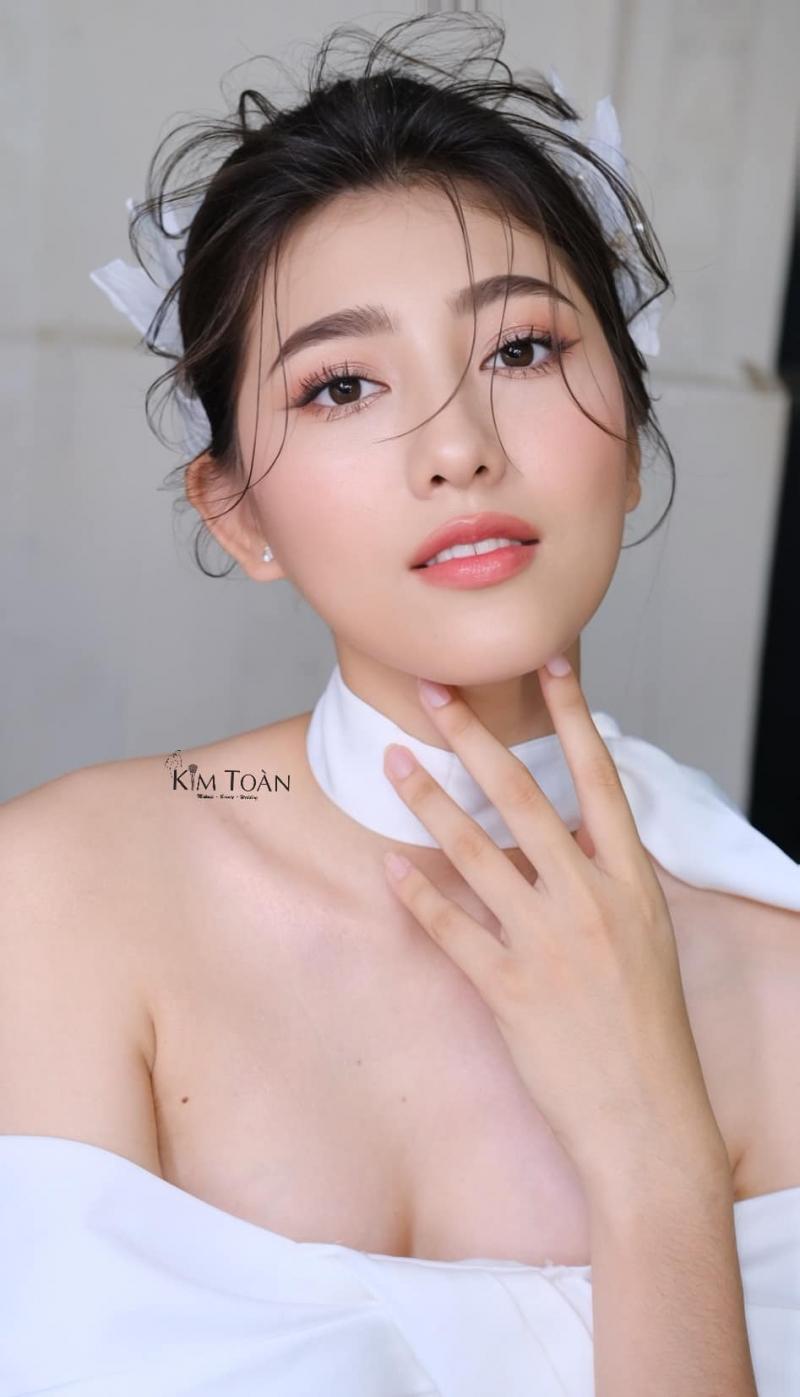 Kim Toàn Make up Academy
