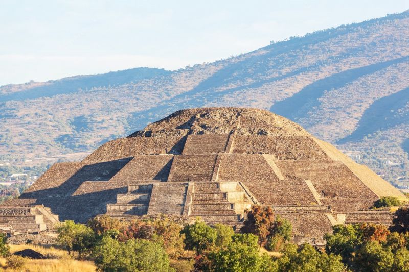 Kim tự tháp Mặt Trời ở Teotihuacan, Mexico