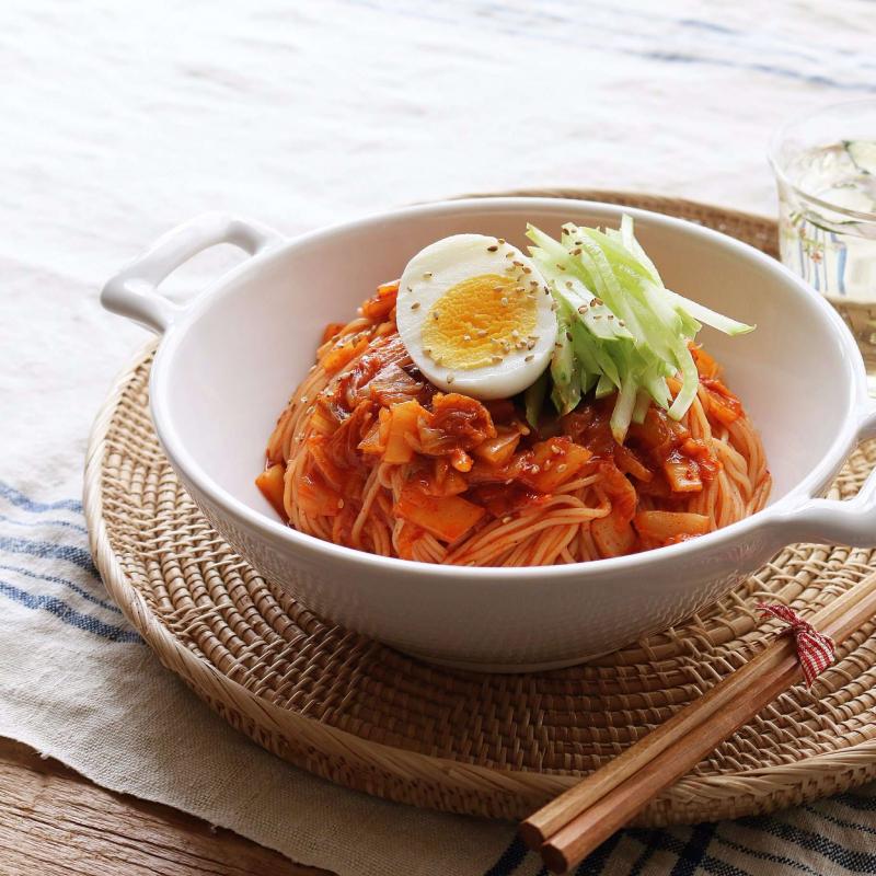 Kimchi Bibim Guksu - Mì Trộn Kim Chi