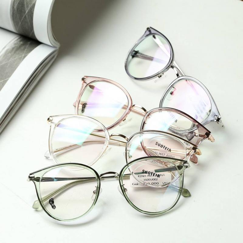 Kính mắt Bảo Nam là địa chỉ chuyên bán các loại kính cận thị, viễn thị, hai tròng, đa tròng, kính cận râm và rất đa dạng mẫu mã