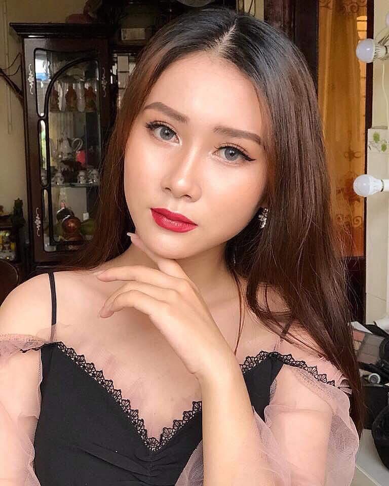 Kính mắt Nguyễn Anh