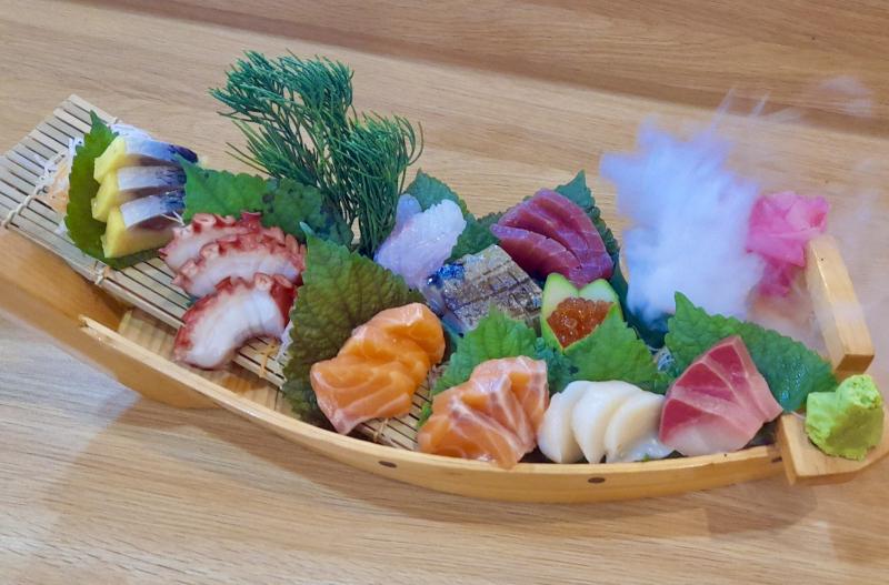 Koi Sushi - Ẩm Thực Nhật Bản