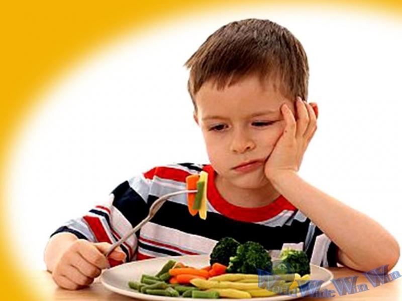 Sử dụng kháng sinh là một trong nguyên nhân dẫn đến trẻ biếng ăn