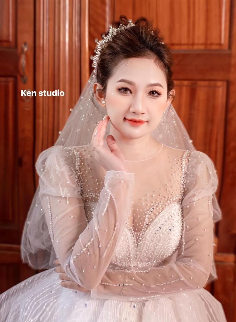 Lâm Quỳnh makeup