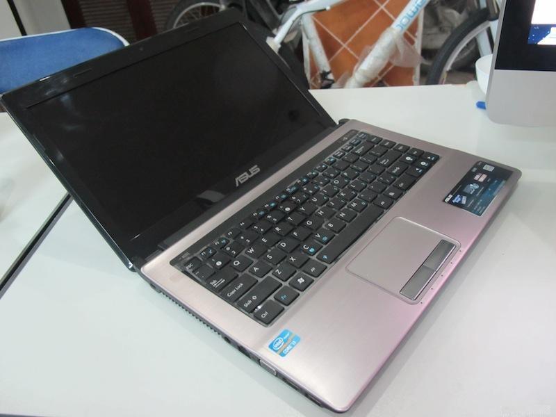 Laptop Asus K53SV I5-2430M/ RAM 4GB/ HDD 500GB/ GT 540M/ 15.6 INCH HD