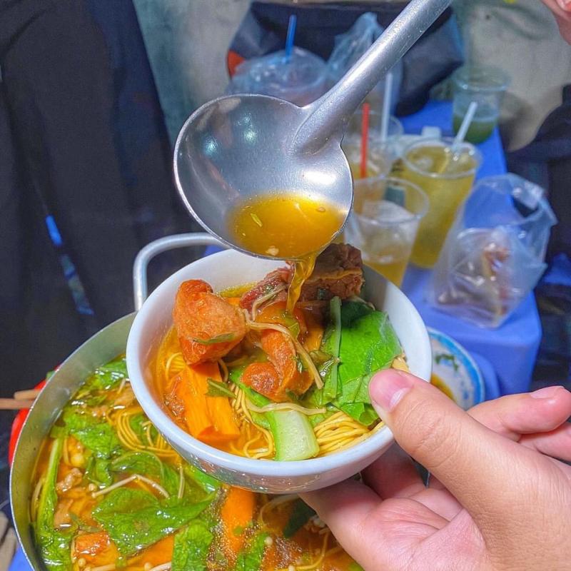 Lẩu Bò Kho Campuchia - Chú Hai