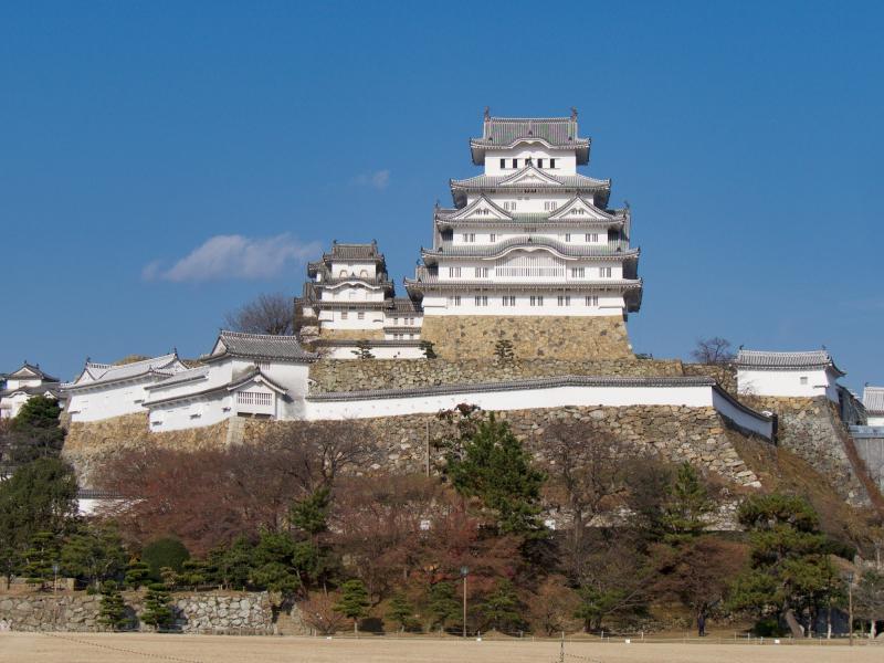 Vẻ thơ mộng của lâu đài Himeji
