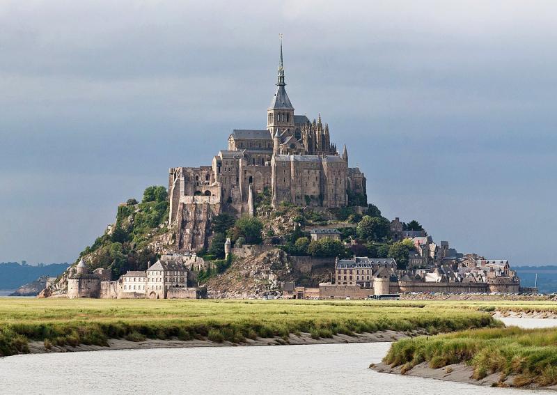 Vẻ huyền bí của lâu đài Mont Saint - Michel