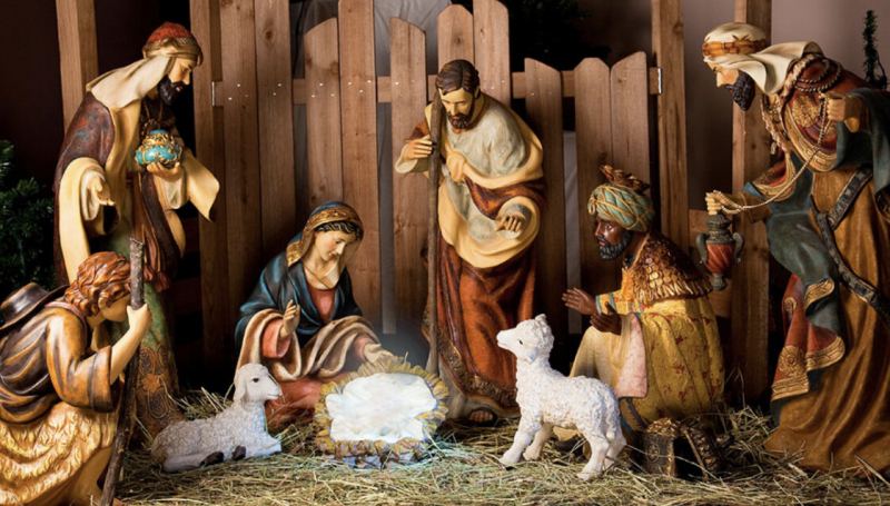 Hình ảnh Chúa Jesus giáng sinh trong hang Belem
