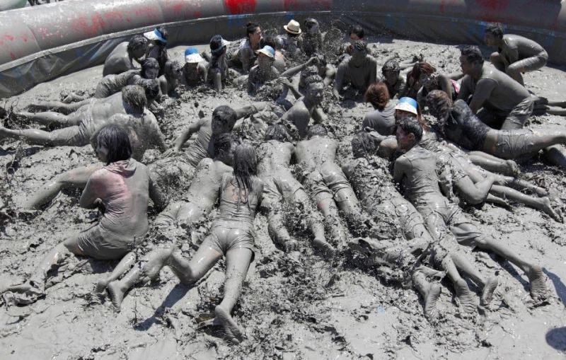 Lễ hội tắm bùn truyền thống của người dân xứ kim chi