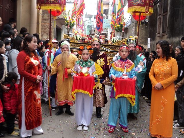 Lễ hội được tổ chức vào mùng 6 đến mùng 8 tháng giêng âm lịch.