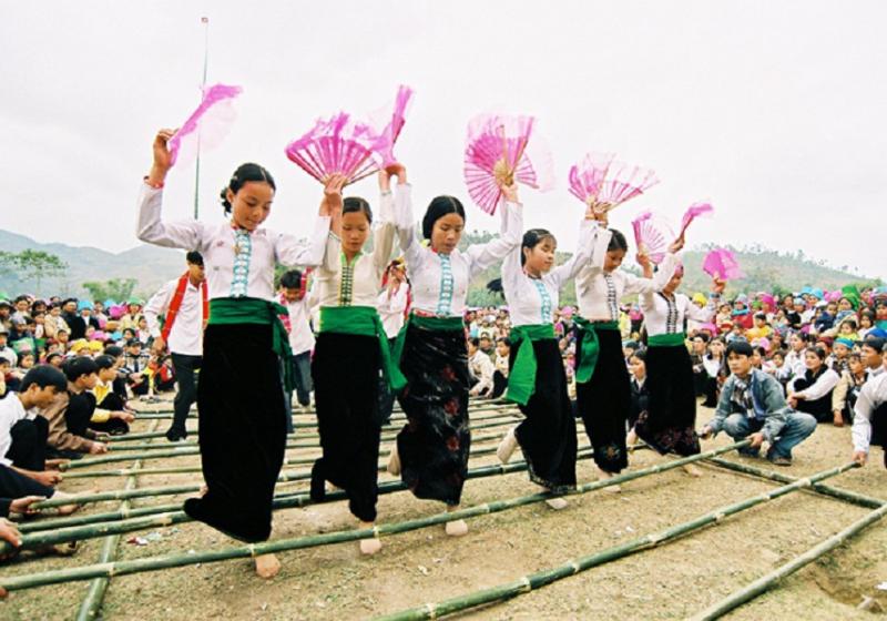 Phong tục đón Tết độc đáo của người dân tộc Thái trắng