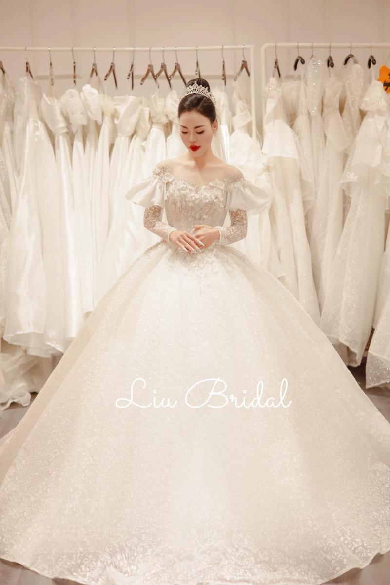 Liu Bridal