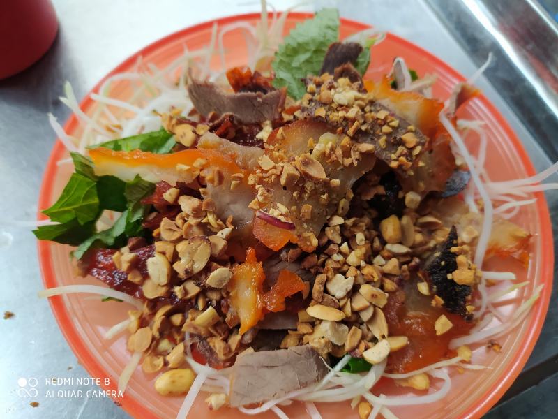 Long Vi Dung - Nộm Thịt Bò Khô - Hàng Giầy