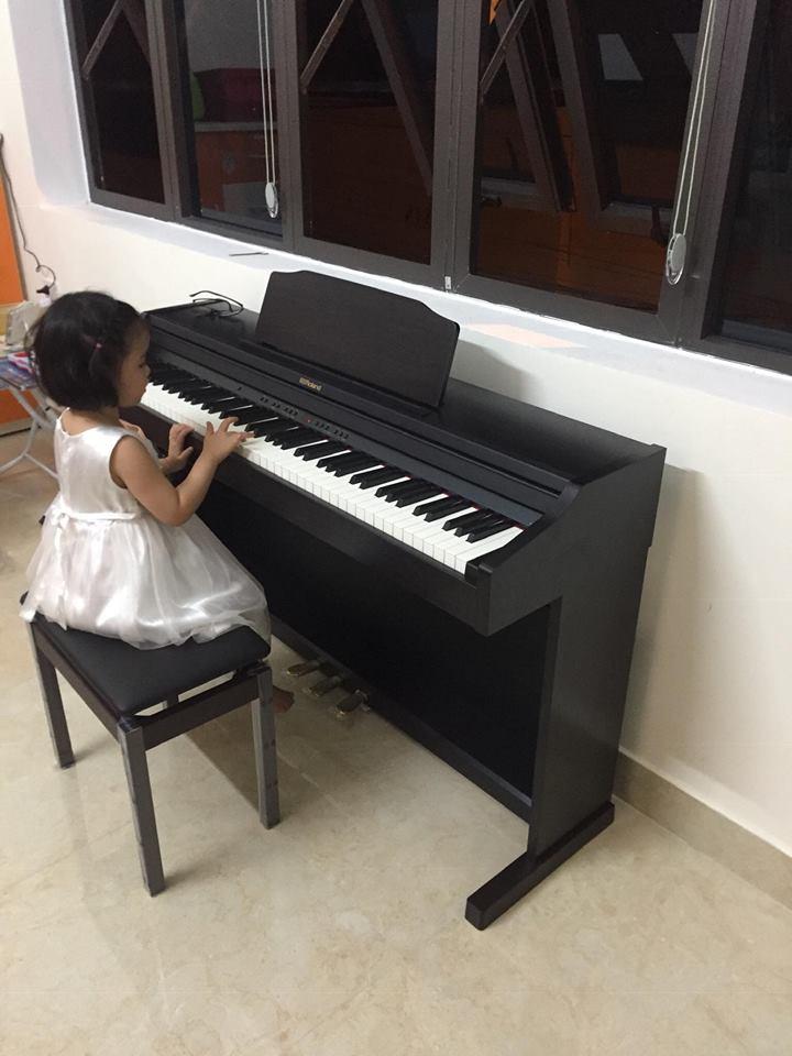 Lớp học Piano cô Huyền Trang