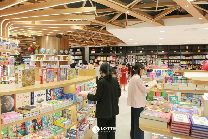 Đài quan sát - Lotte Shopping Center - Liễu Giai