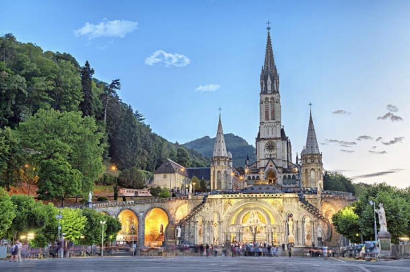 Thánh địa Lourdes