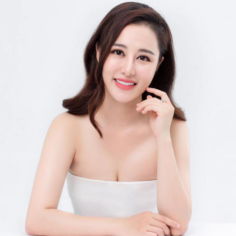 Hot girl Linh Lan
