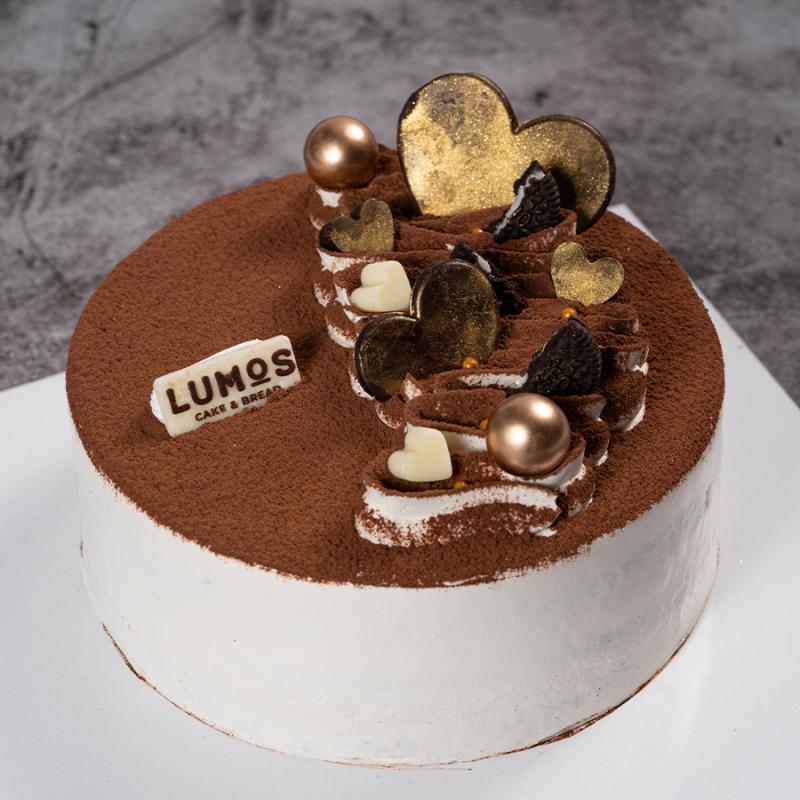 Lumos Cake & Bread