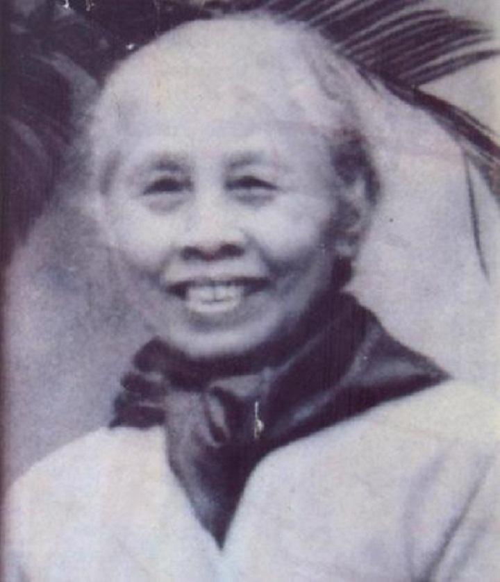 Nụ cười hiền hậu của bà Lý Phương Thuận