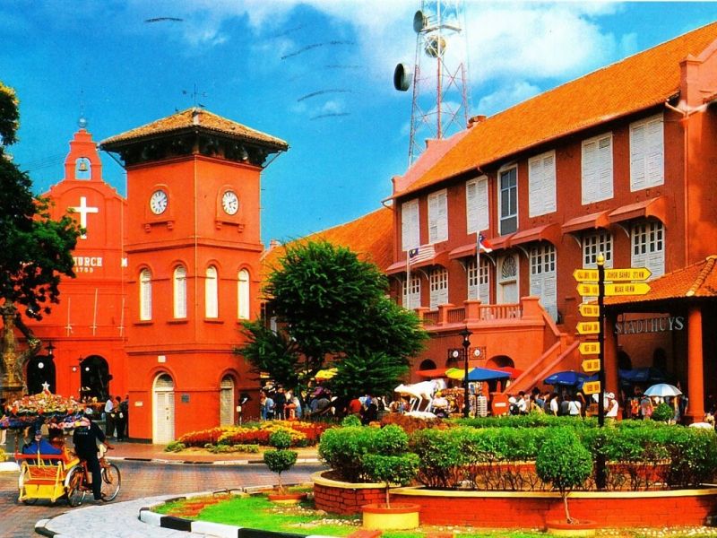 Malacca là thành phố lớn nhất và đồng thời là thủ phủ của tiểu bang Malacca, Malaysia