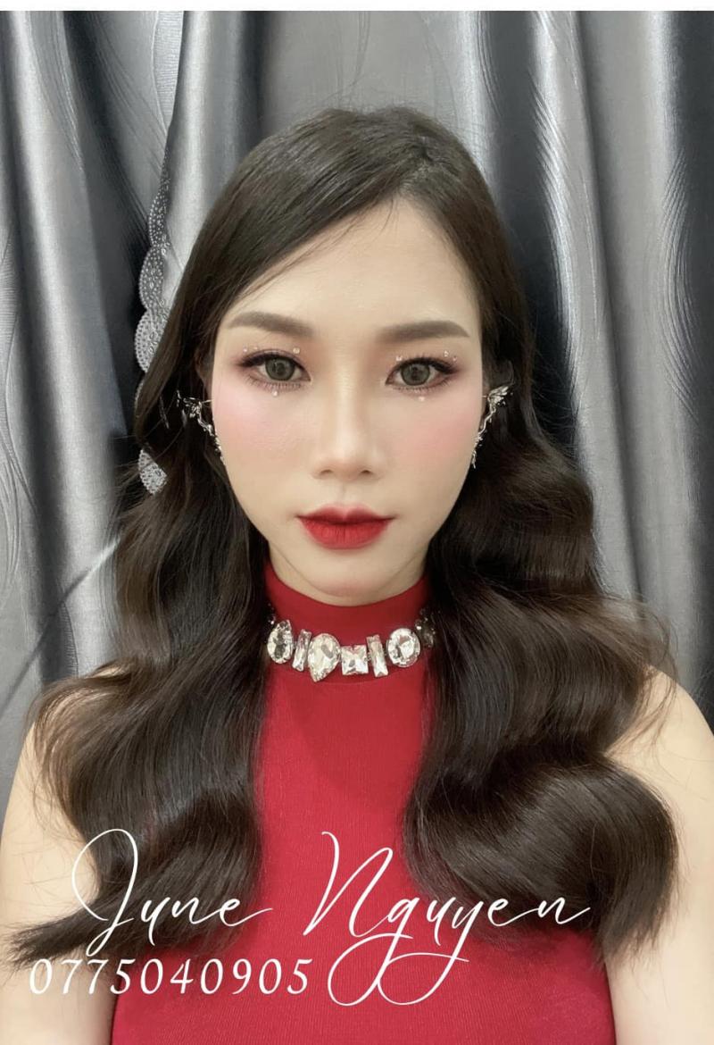 Makeup June Nguyễn